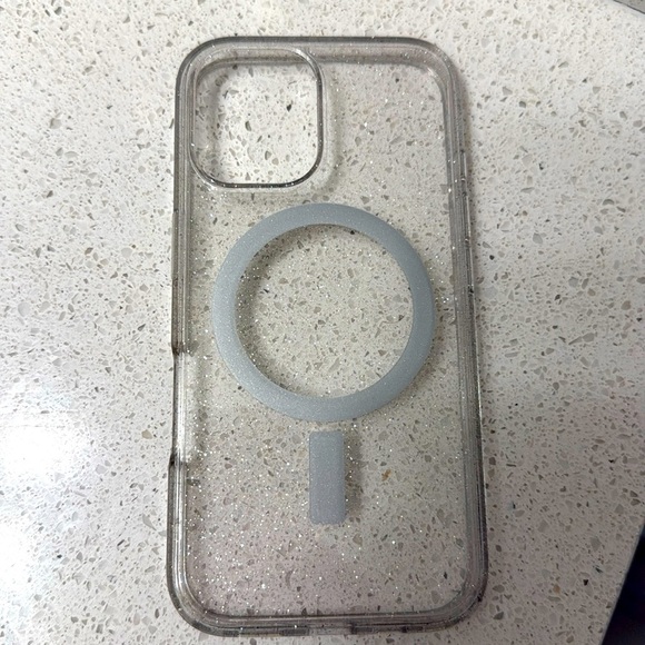 iPhone 16 Waterfall glitter MagSafe case-New without a box. - Picture 1 of 5